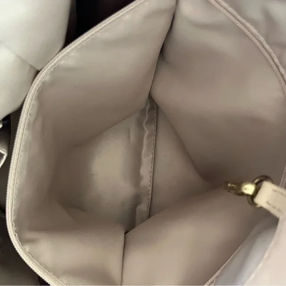 Coach Peyton Bag - Picture 13 of 14